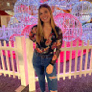 Meet your Posher, Isabella